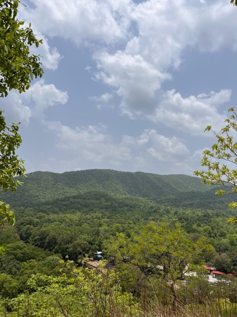 Breathtaking views across the Aravalli hills