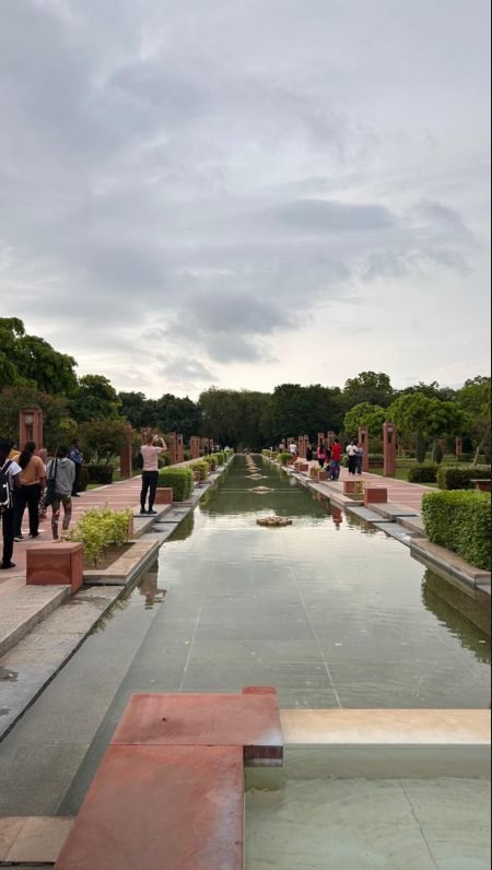 Water channels & gardens — passive cooling in practice